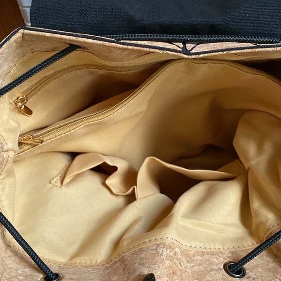 Real Cork Backpack NWOT - Picture 6 of 8